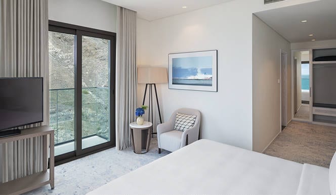 Address Beach Resort Fujairah - Executive Suite Pool View Bed